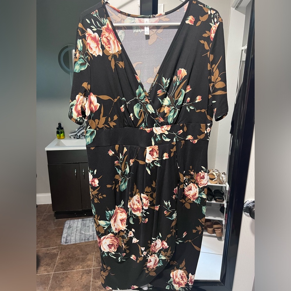 Black Flower Dress 2XL